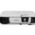 PROYECTOR EPSON POWERLITE X51+ RESOLUCION 1024 × 768 - XGA 3800 LUMENES - TECNOLOGIA 3LCD DE 3 CHIPS (V11H976021)